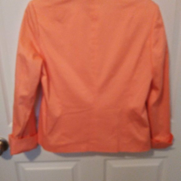 CROFT AND BARROW STRETCH PRETTY PEACH BLAZER LADIES SIZE 6 - Picture 3 of 5